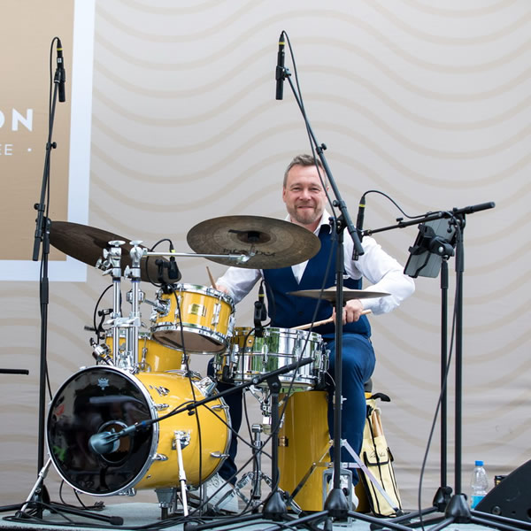 Tommy Richter, Ellingtones@Maschseefest 2019 / Foto: Jessica Pesch